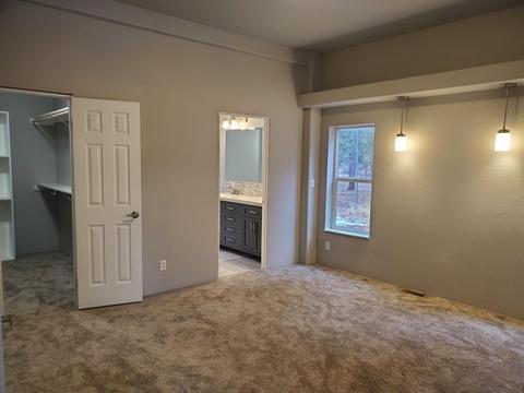 54765 Robin Ln, Bend, OR 97707 photo 11