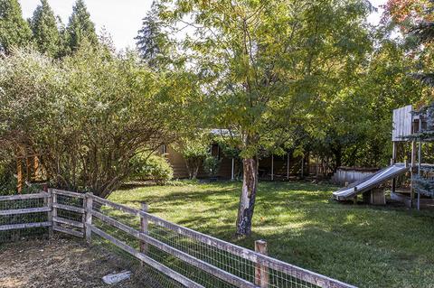 1690 Cedar Flat Rd, Williams, OR 97544 photo 3
