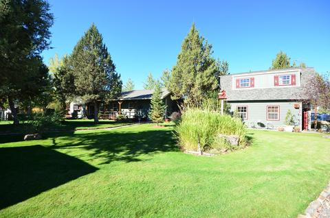 64824 Casa Ct, Bend, OR 97701 photo 2