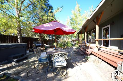 64824 Casa Ct, Bend, OR 97701 photo 8