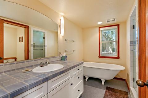 200 Gresham St, Ashland, OR 97520 photo 23