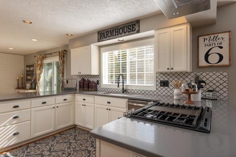 21005 Wilderness Way, Bend, OR 97702 photo 10