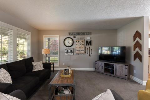 21005 Wilderness Way, Bend, OR 97702 photo 6