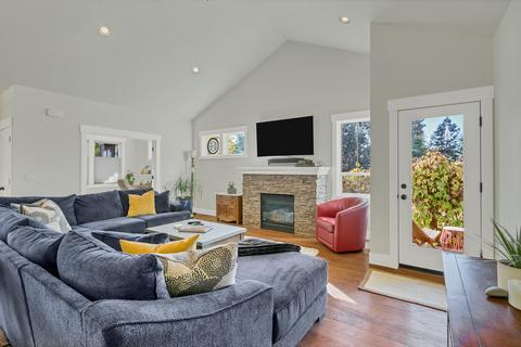20230 NW Bronze St, Bend, OR 97703 photo 14