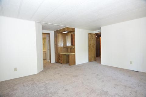 51942 Pacific Willow, La Pine, OR 97739 photo 20
