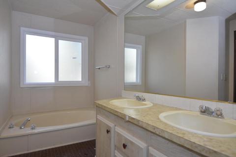 51942 Pacific Willow, La Pine, OR 97739 photo 22