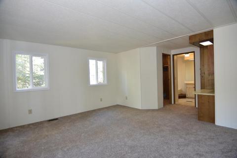 51942 Pacific Willow, La Pine, OR 97739 photo 19