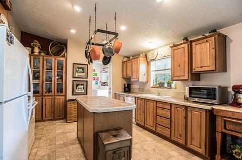 19835 4th St, Bend, OR 97703 photo 12