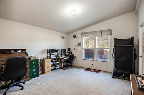 19835 4th St, Bend, OR 97703 photo 18