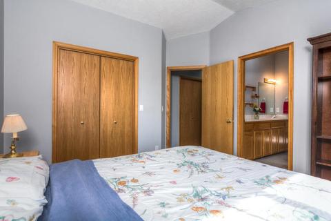 59963 Edmonton Dr, Bend, OR 97702 photo 29