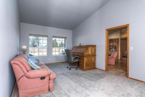 59963 Edmonton Dr, Bend, OR 97702 photo 5