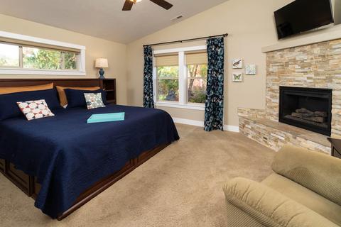 20960 Avery Ln, Bend, OR 97702 photo 13