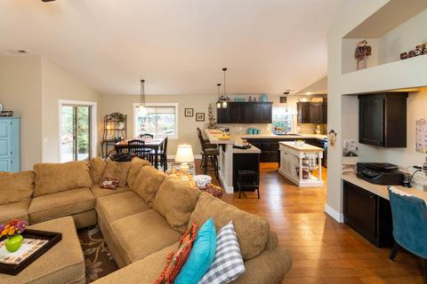 20960 Avery Ln, Bend, OR 97702 photo 5