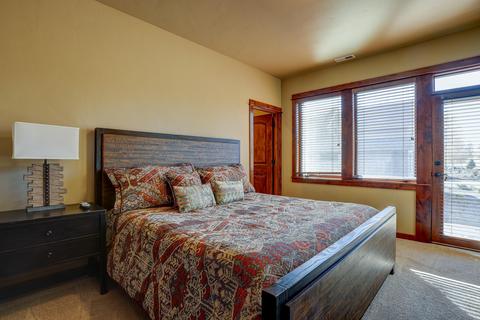56614 Dancing Rock Loop, Bend, OR 97707 photo 40