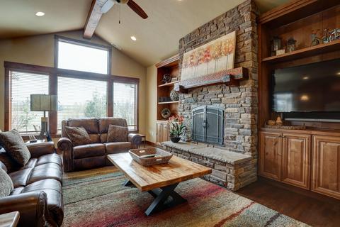 56614 Dancing Rock Loop, Bend, OR 97707 photo 9