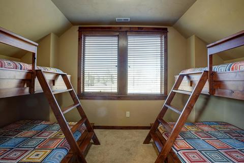 56614 Dancing Rock Loop, Bend, OR 97707 photo 34