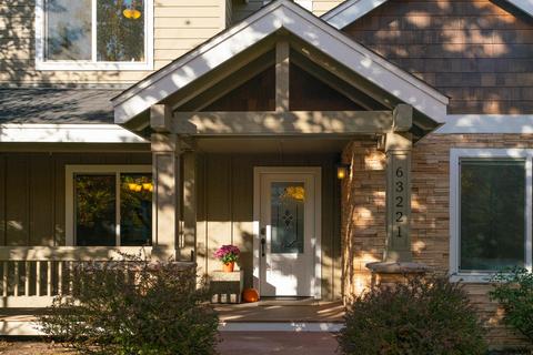 63221 Logan Ave, Bend, OR 97701 photo 2