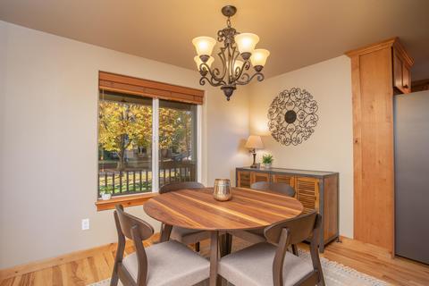 63221 Logan Ave, Bend, OR 97701 photo 6