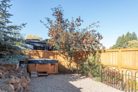 63221 Logan Ave, Bend, OR 97701 photo 26