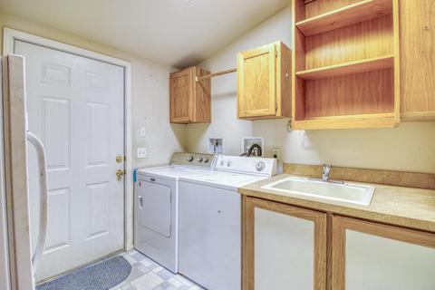 51475 Walker St, La Pine, OR 97739 photo 16