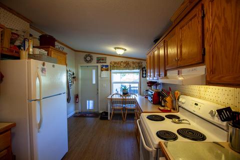 8375 Evans Creek Rd, Rogue River, OR 97537 photo 4