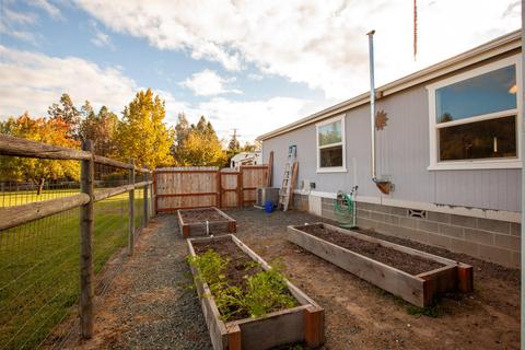 8375 Evans Creek Rd, Rogue River, OR 97537 photo 12