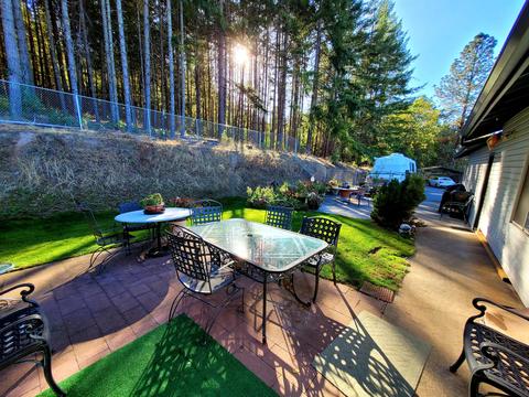 1515 Summit Loop, Grants Pass, OR 97527 photo 10