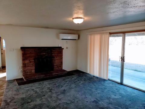 64622 Wharton Ave, Bend, OR 97703 photo 2