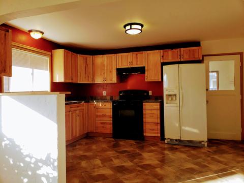 64622 Wharton Ave, Bend, OR 97703 photo 3