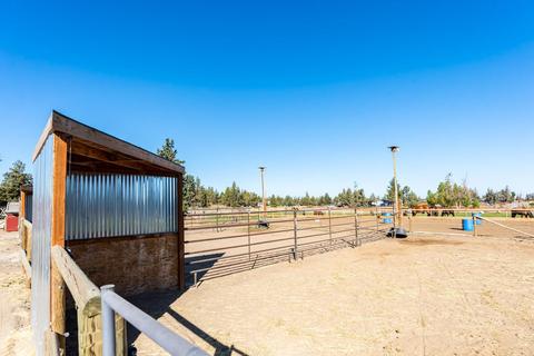 61750 Harmony Ln, Bend, OR 97702 photo 17