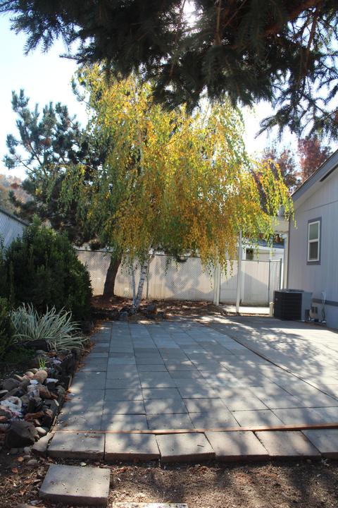 633 E Archwood Dr UNIT 64, Eagle Point, OR 97524 photo 24