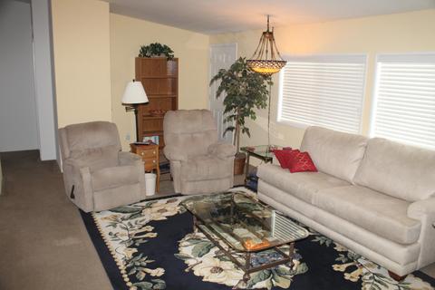 633 E Archwood Dr UNIT 64, Eagle Point, OR 97524 photo 3