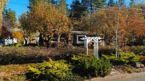 1356 NE 9th St, Bend, OR 97701 photo 1