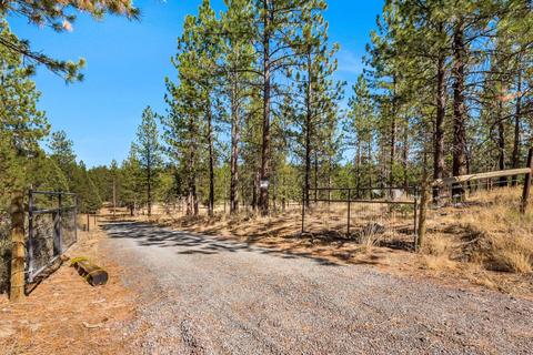 63180 Stag Dr, Bend, OR 97703 photo 42