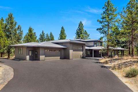 63180 Stag Dr, Bend, OR 97703 photo 2