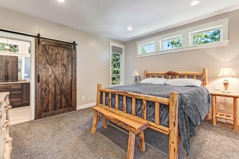 63180 Stag Dr, Bend, OR 97703 photo 28