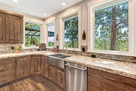 63180 Stag Dr, Bend, OR 97703 photo 18