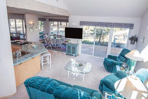 18168 Oregon Loop, Sunriver, OR 97707 photo 5