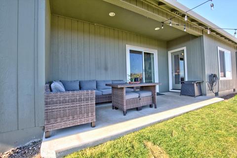 929 Crystal Dr, Eagle Point, OR 97524 photo 32