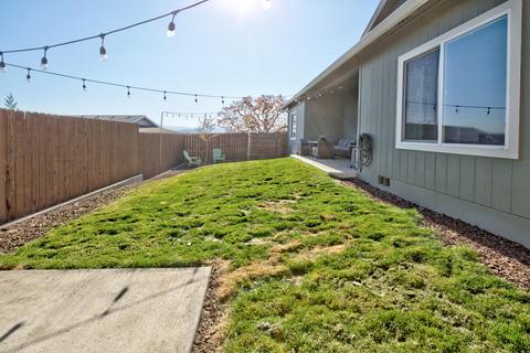 929 Crystal Dr, Eagle Point, OR 97524 photo 30