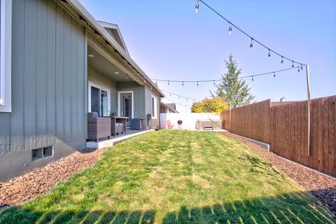 929 Crystal Dr, Eagle Point, OR 97524 photo 31