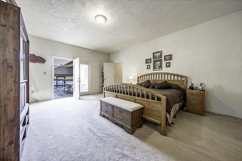 2884 Sylvia Rd, Central Point, OR 97502 photo 6