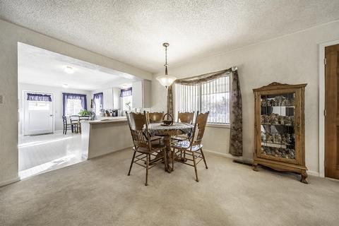 2884 Sylvia Rd, Central Point, OR 97502 photo 12