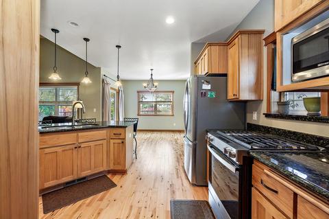 331 Ridgeway Ave, Central Point, OR 97502 photo 17