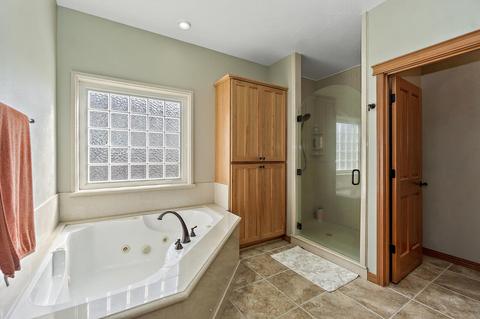 331 Ridgeway Ave, Central Point, OR 97502 photo 28