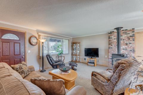 700 E 7th St, Molalla, OR 97038 photo 5