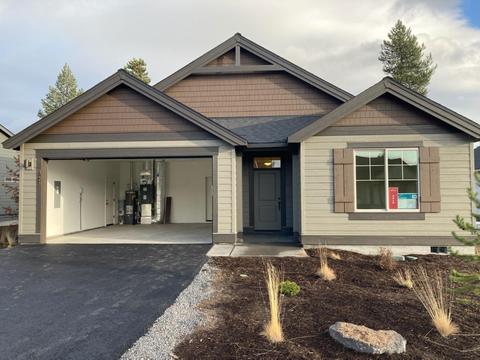 51944 Settler Dr, La Pine, OR 97739 photo 1