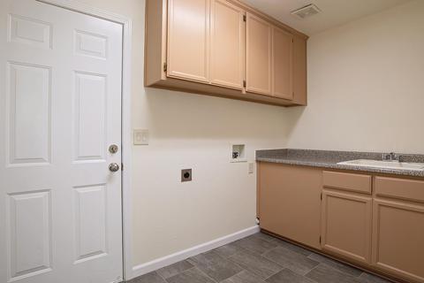 2474 Devonshire Pl, Central Point, OR 97502 photo 11