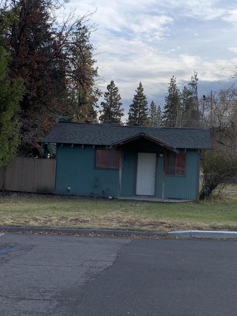 1385 NW Ithaca Ave, Bend, OR 97701 photo 5