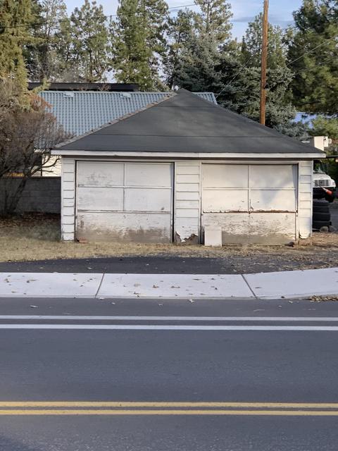 1385 NW Ithaca Ave, Bend, OR 97701 photo 4
